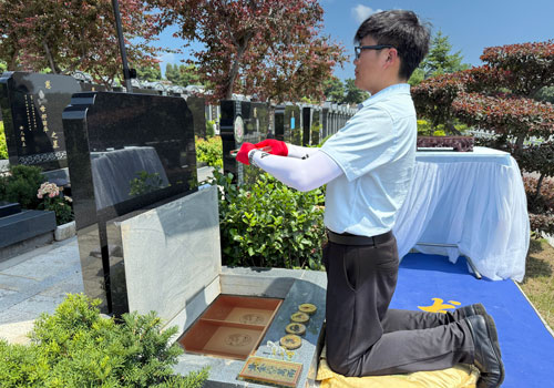 礼仪人员